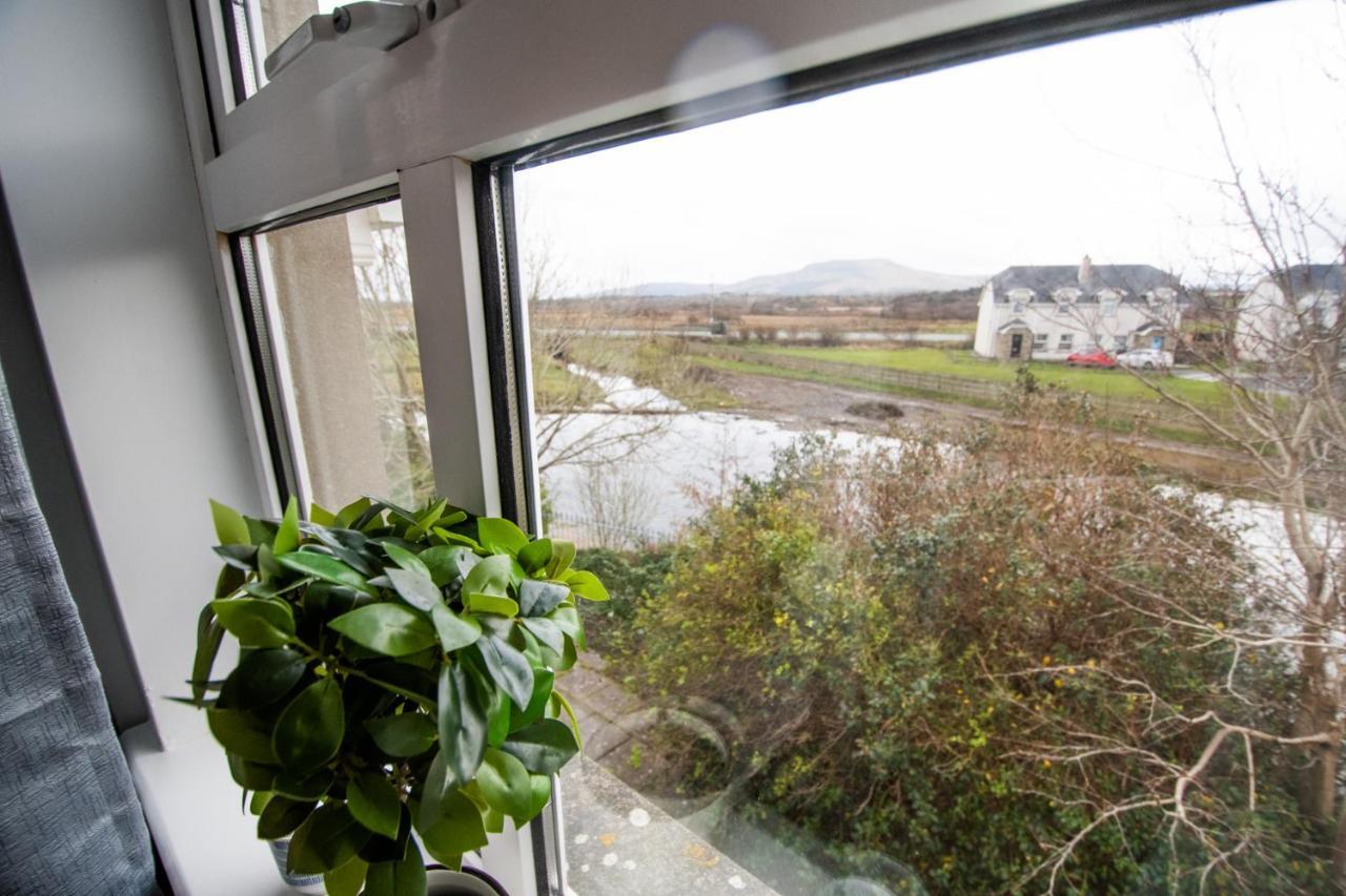 Beautiful Coastal House At The Drowes Rivermouth Holiday home