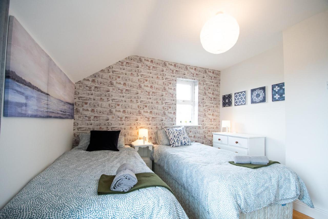 Beautiful Coastal House At The Drowes Rivermouth Holiday home *